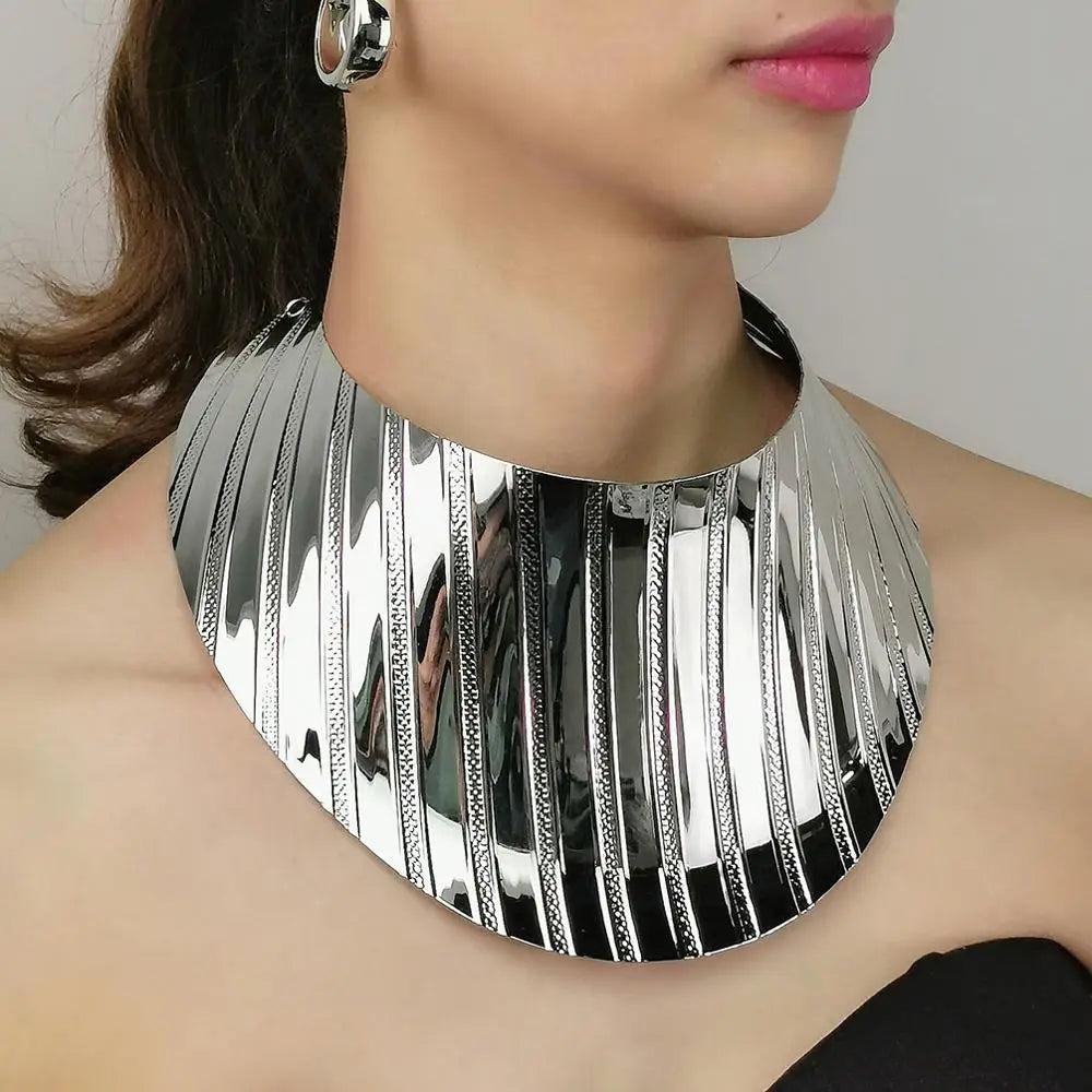 MANILAI African Statement Necklaces Big Alloy Torques For Women Large Collar Choker Necklace Boho Design Steampunk Jewelry